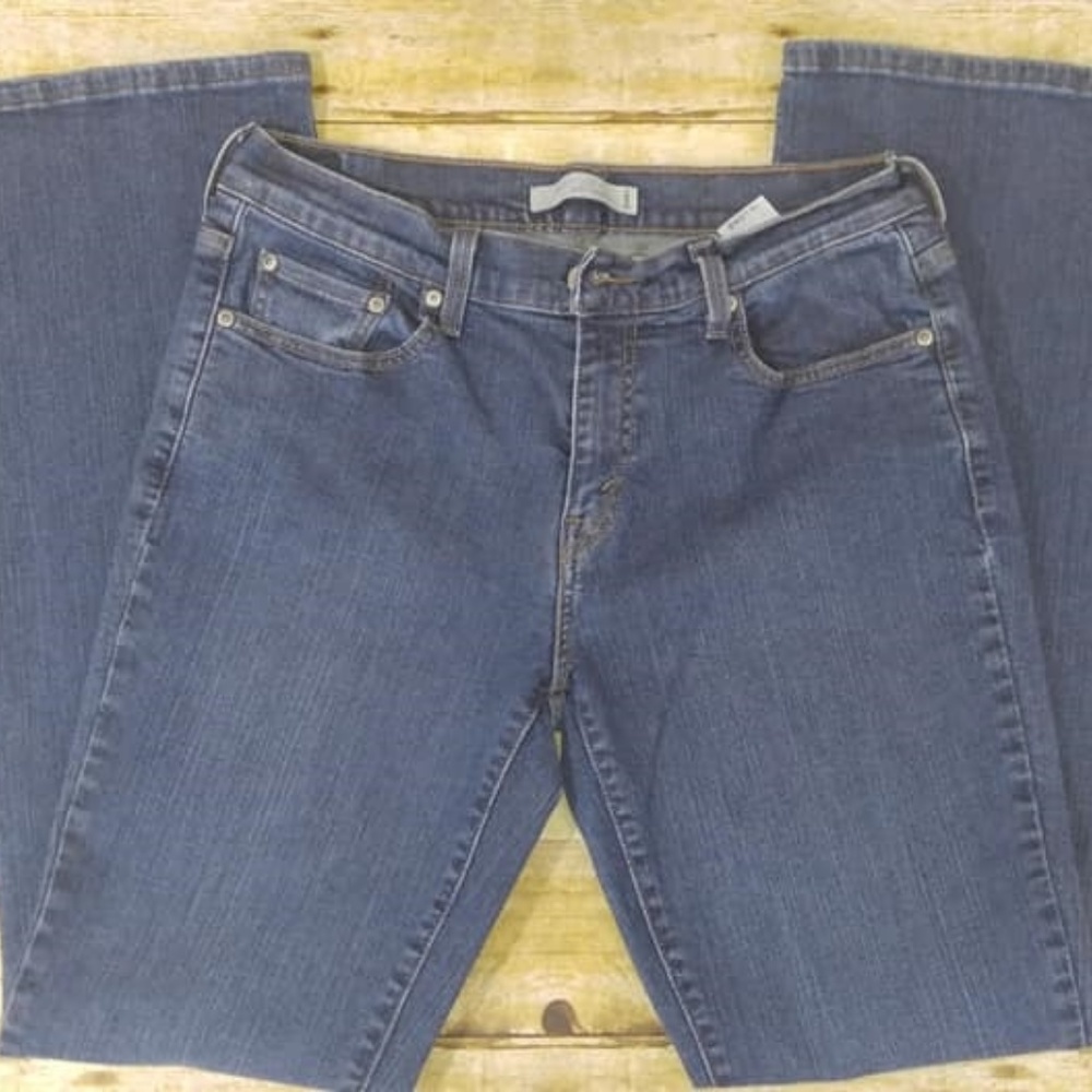 Levi's 515 Boot Cut Size 10 Long